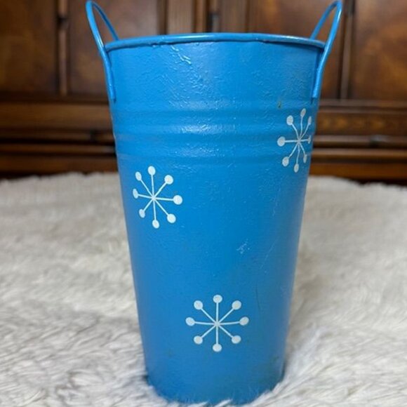 Vintage Blue Metal Snowman and Snowflakes Tall Handled Painted Pail - Picture 4 of 9